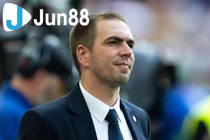 Philipp Lahm đã đưa ra những đánh giá về Florian Wirtz. Ảnh: TBR Football Philipp Lahm đã đưa ra những đánh giá về Florian Wirtz. Ảnh: TBR Football