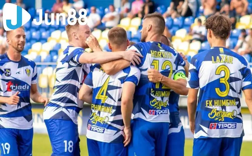 FK Humenne đang có phong độ tốt hơn và được chơi trên sân nhà. FK Humenne đang có phong độ tốt hơn và được chơi trên sân nhà.